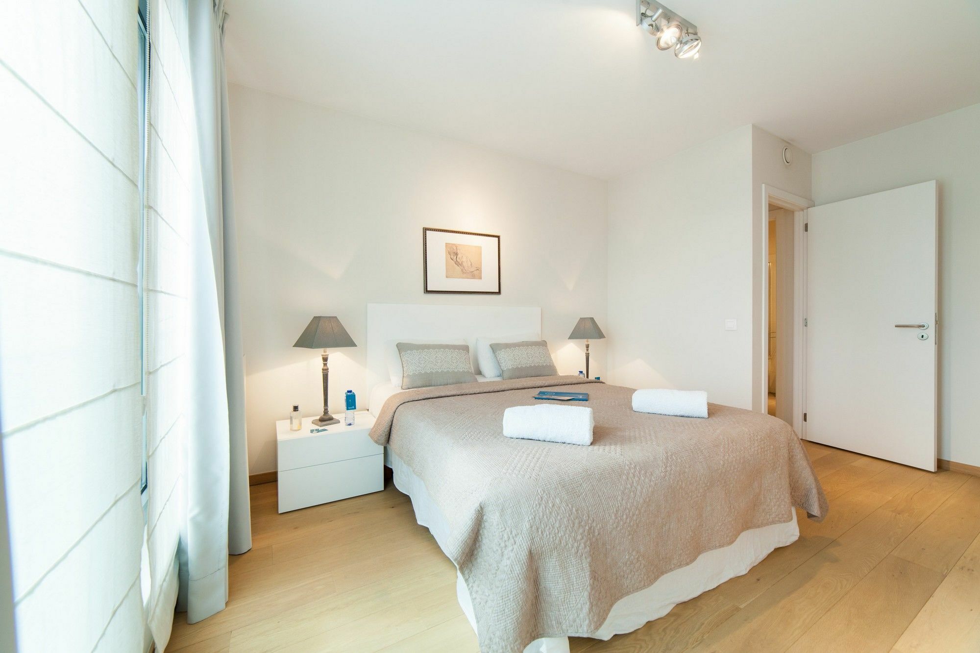 Sweet Inn Apartments - Madou Bruxelles Exterior foto